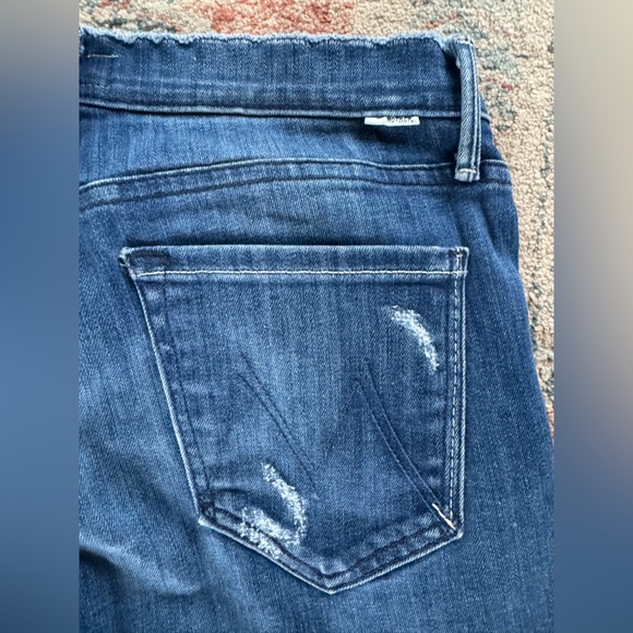 MOTHER The Double Fray Charmer Skinny Jeans Distressed Med Wash Size 27 - Picture 8 of 8
